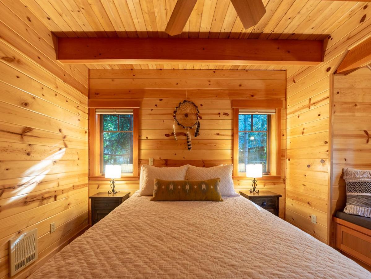 On The River Wooded Bliss Cabin Near Loloma McKenzie Bridge Exteriér fotografie